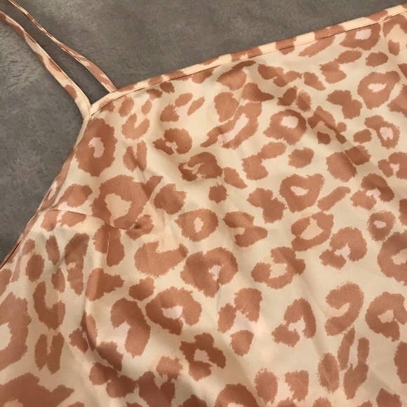 Victoria’s Secret Satin PJ Top 💛🐆 - Picture 2 of 6